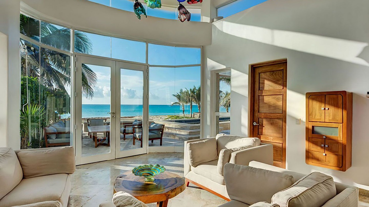 Photo of Livingroom in Playacar Beach