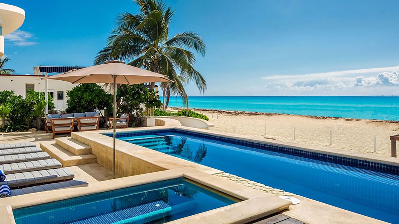 Photo of Outdoor in Playacar Beach