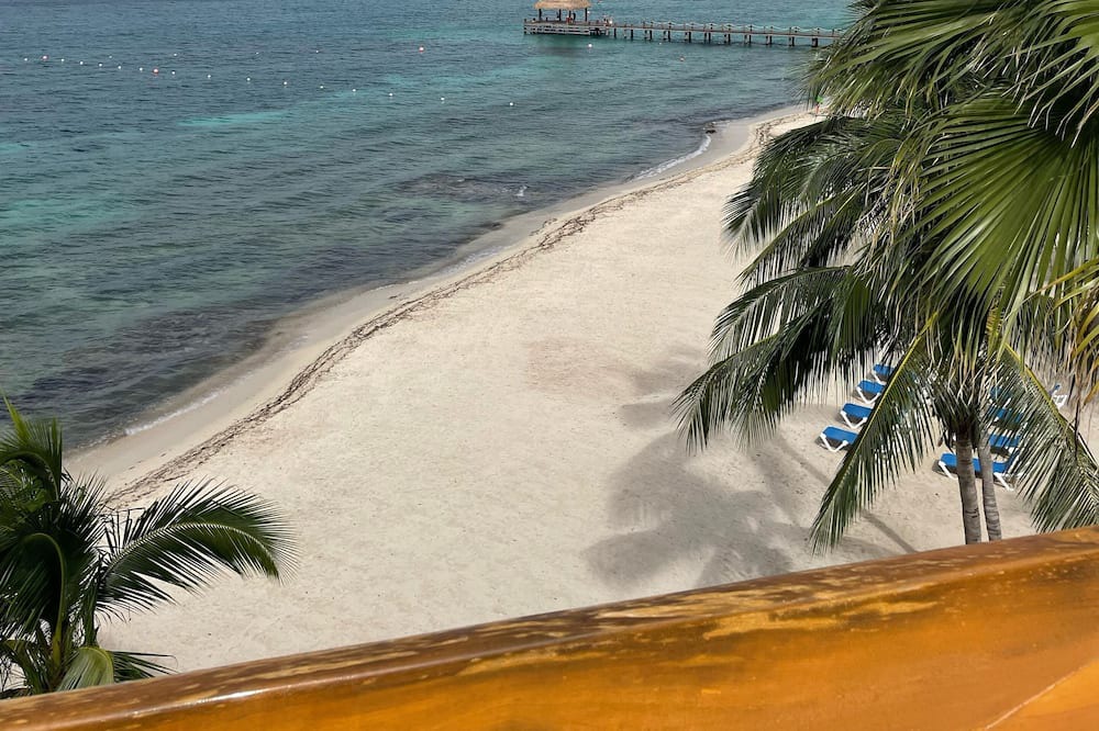 Photo of Others in Costa Maya