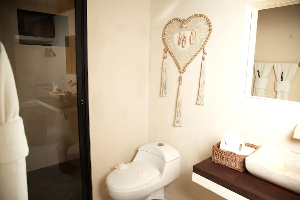 Photo of Bathroom in Chemuyil