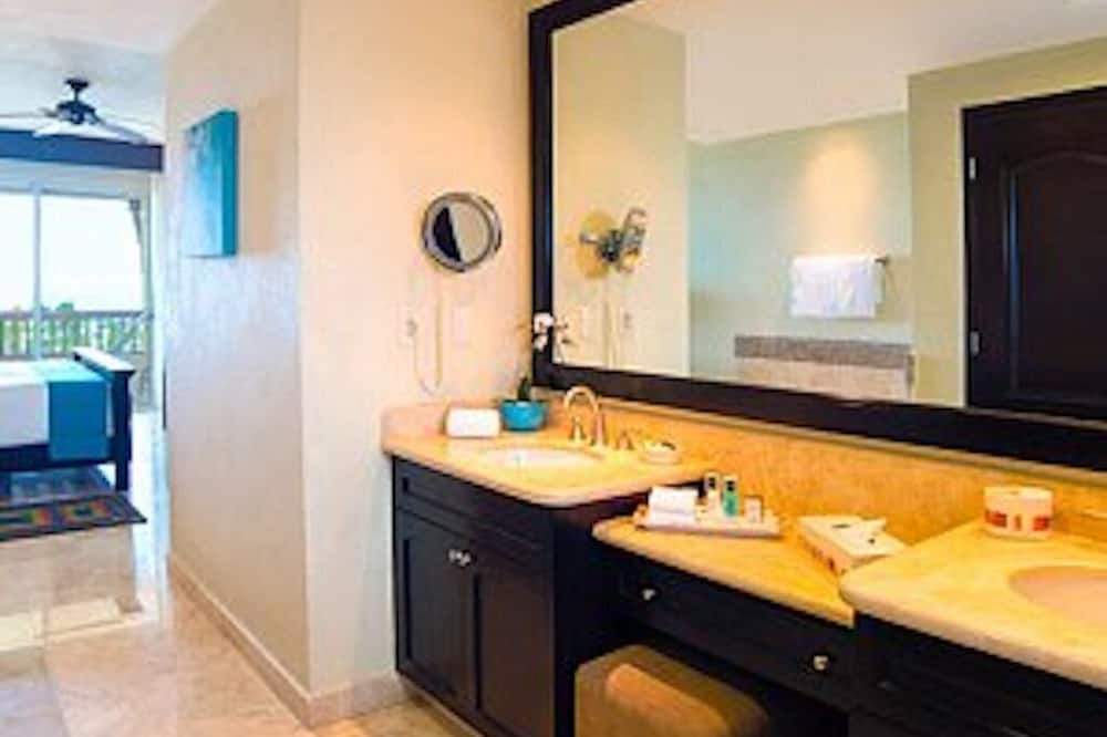 Photo of Bathroom in Puerto Juarez