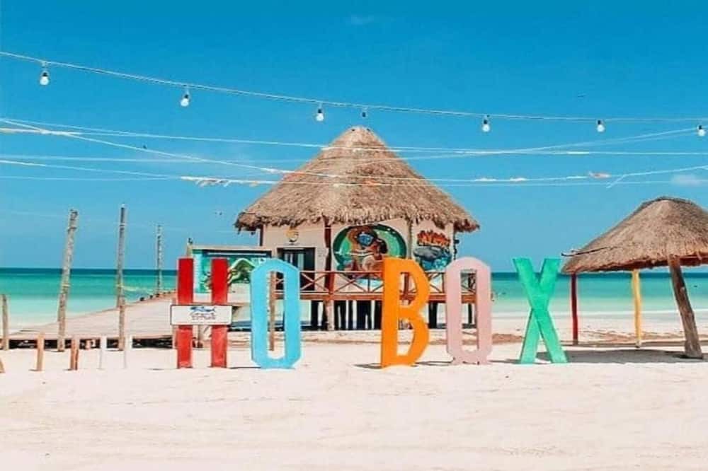 Photo of Others in Downtown Holbox