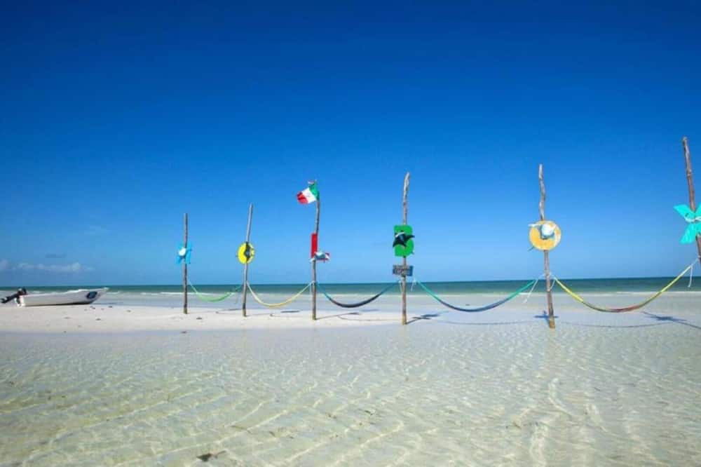 Photo of Others in Downtown Holbox