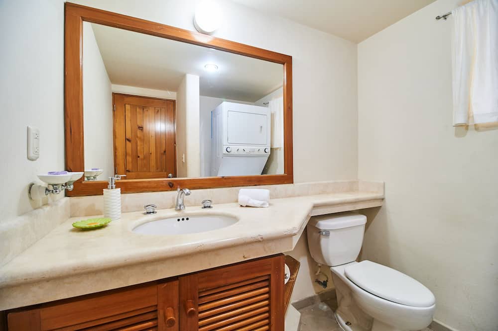 Photo of Bathroom in Puerto Aventuras