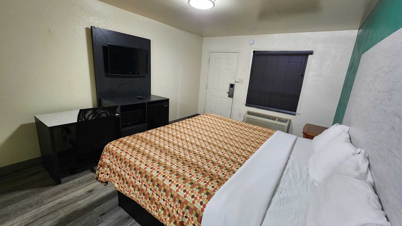 Photo of Bedroom in Greensboro