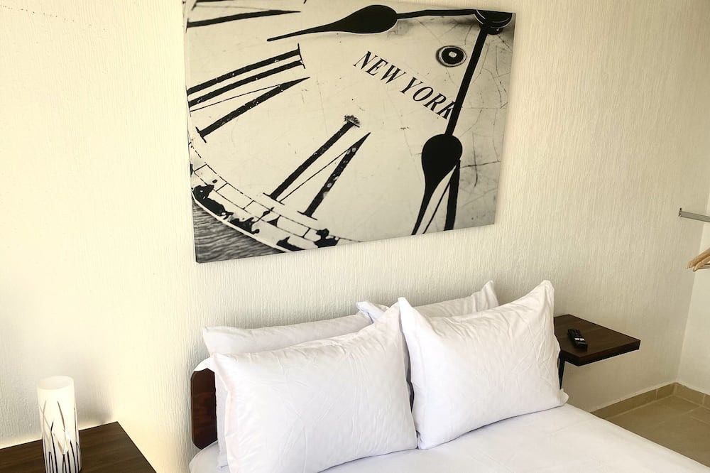 Photo of Bedroom in Puerto Juarez