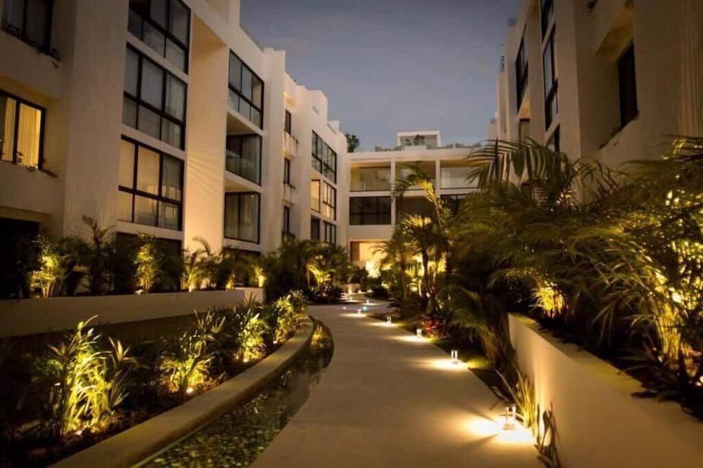 Photo of Outdoor in Downtown