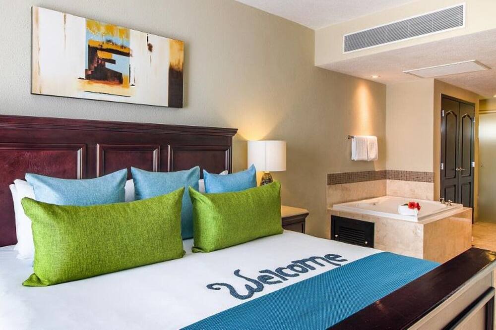 Photo of Bedroom in Playa Mujeres