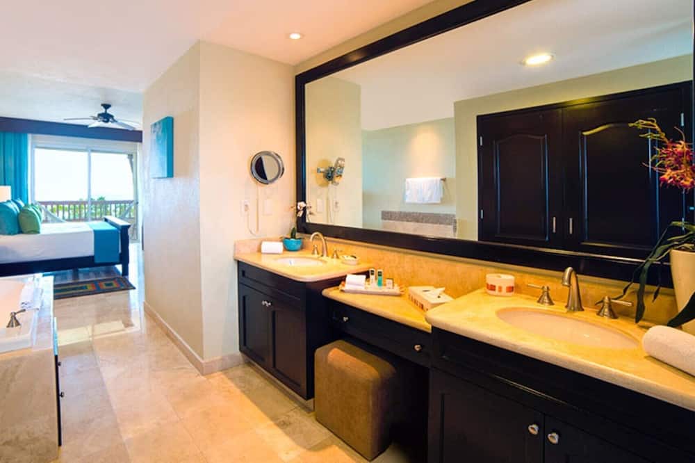Photo of Bedroom in Playa Mujeres
