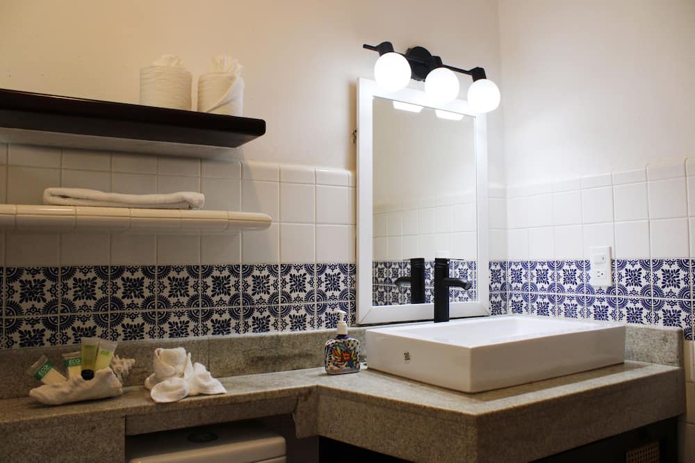 Photo of Bathroom in Soliman Bay