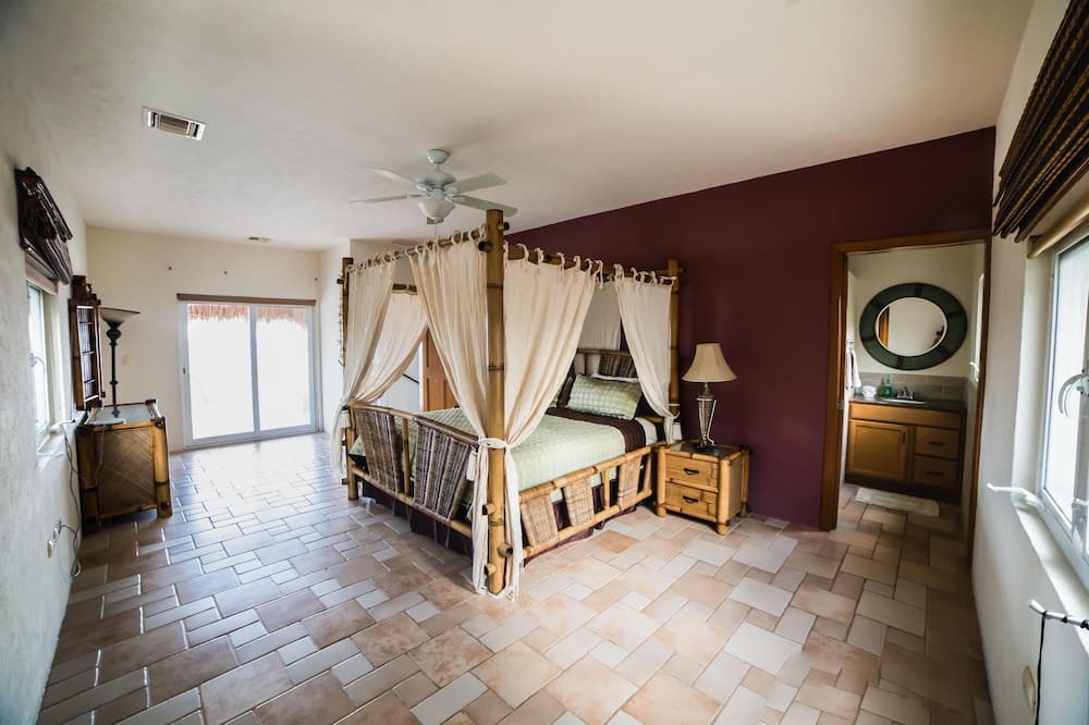 Photo of Bedroom in Costa Maya