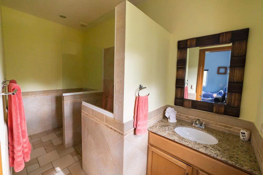 Photo of Bathroom in Costa Maya