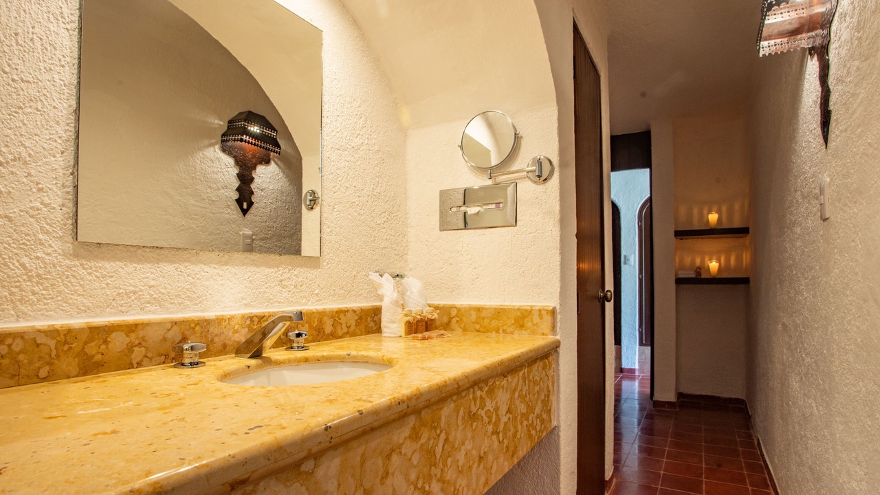 Photo of Bathroom in Coba