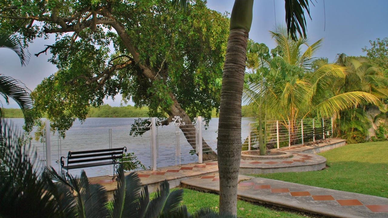 Photo of Outdoor in Santa Elena