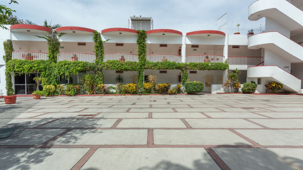 Photo of Outdoor in Francisco Uh May