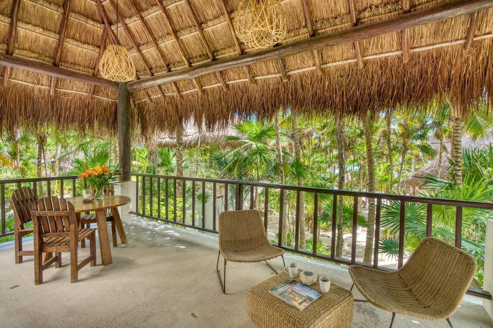 Photo of Patio Balcony in Soliman Bay