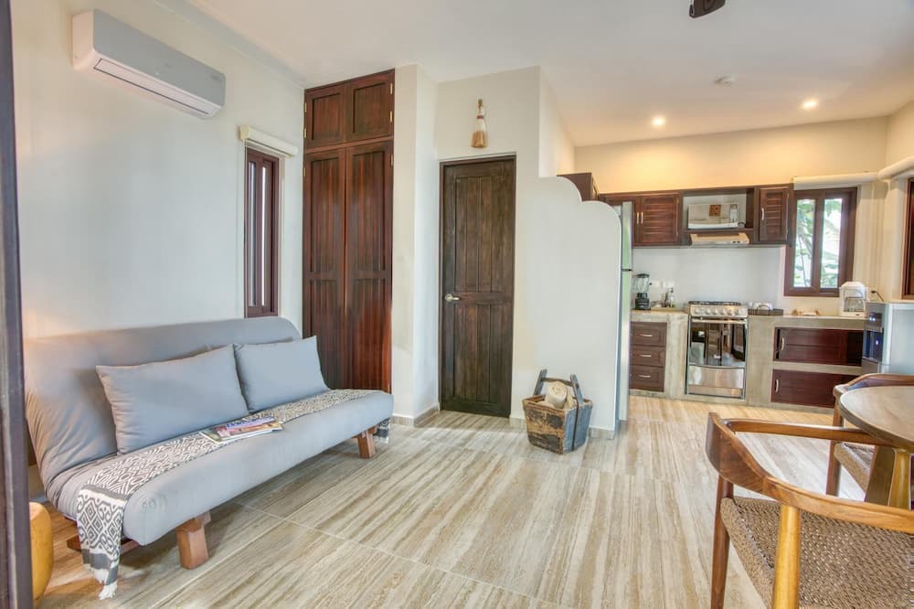 Photo of Livingroom in Soliman Bay