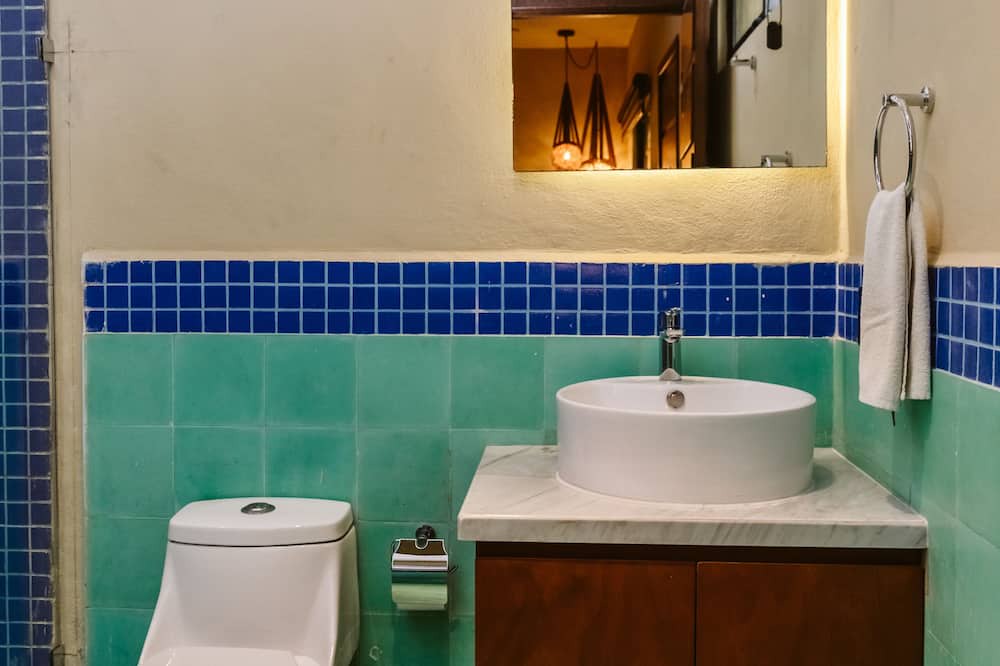 Photo of Bathroom in Colonia Andres