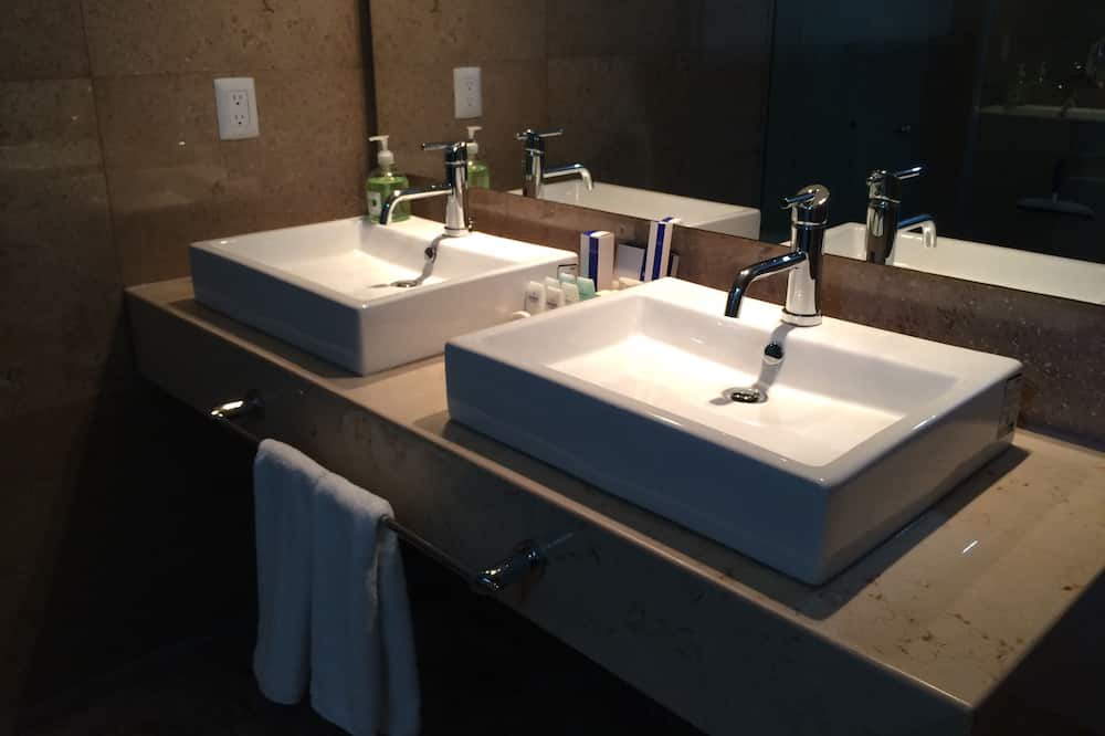 Photo of Bathroom in Akumal
