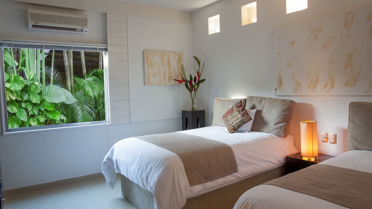 Photo of Bedroom in 12th Street