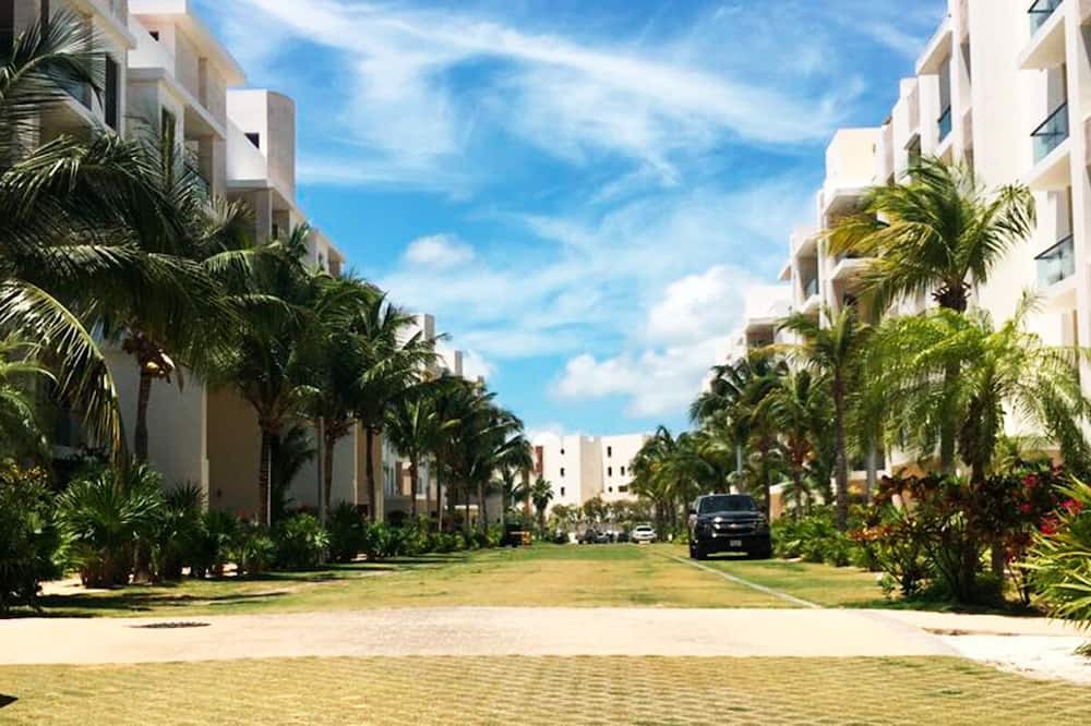 Photo of Outdoor in Playa Mujeres