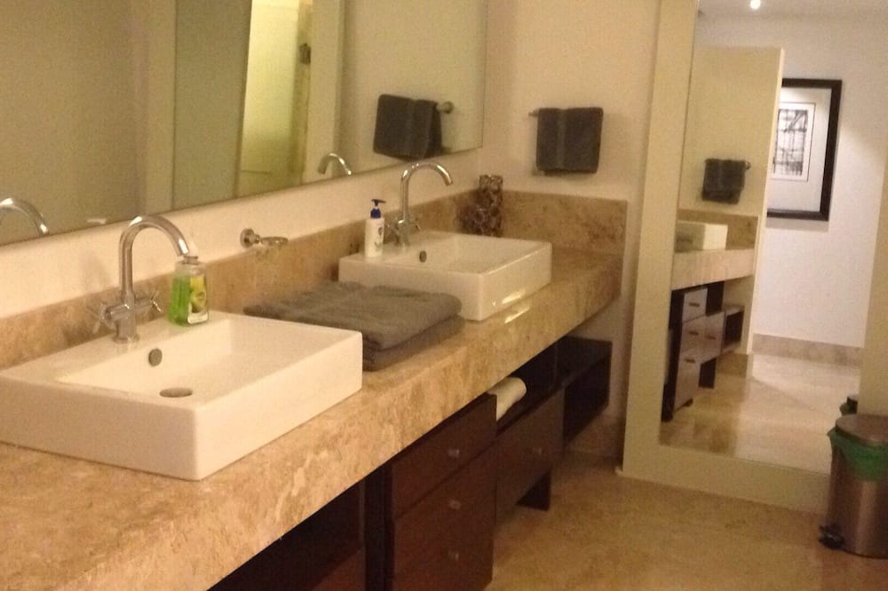 Photo of Bathroom in Playa Mujeres