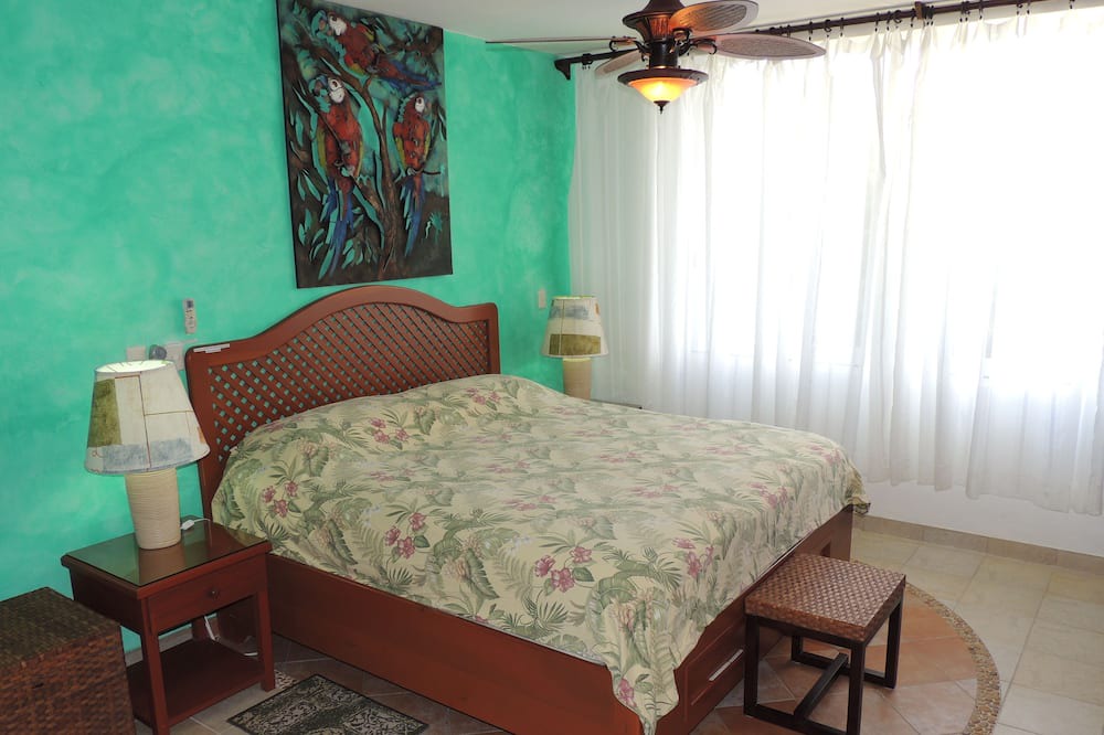 Photo of Others in Costa Maya