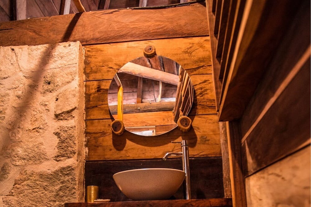 Photo of Bathroom in Macario Gomez