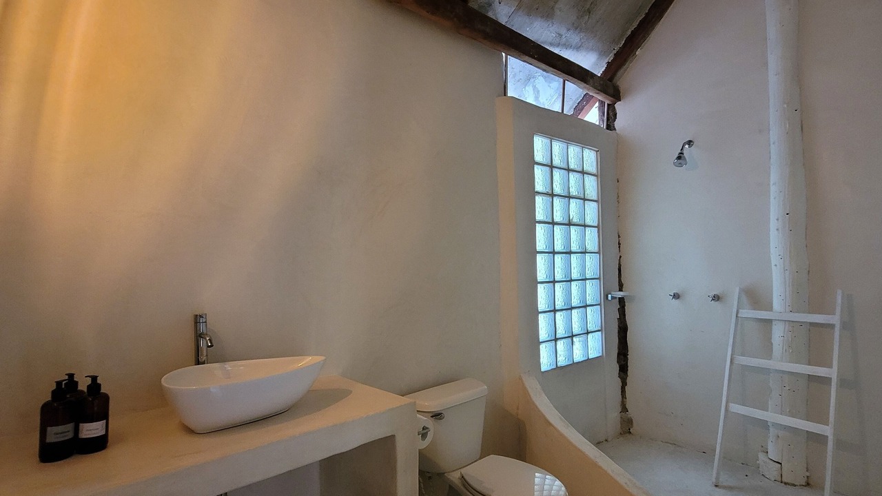 Photo of Bathroom in Zona Hotelera