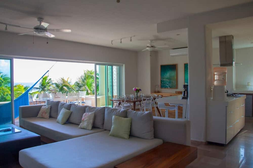 Photo of Others in Puerto Aventuras