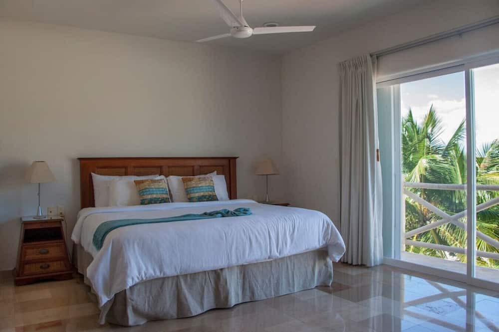 Photo of Others in Puerto Aventuras