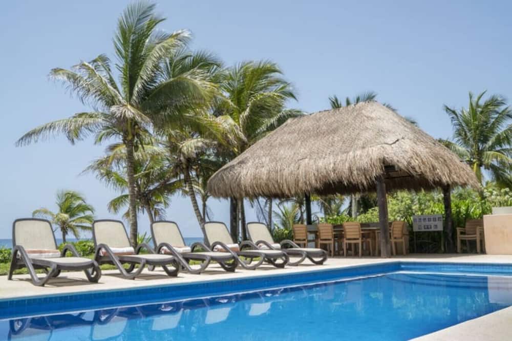 Photo of Others in Puerto Aventuras