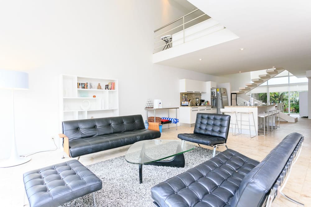 Photo of Bedroom in Downtown