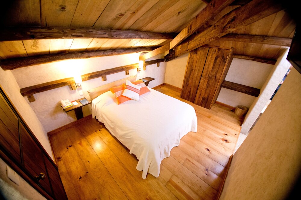 Photo of Bedroom in De La Merced
