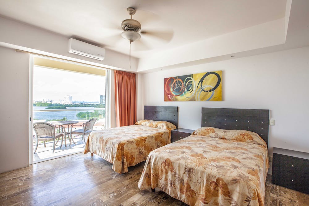 Photo of Bedroom in Punta Cancun