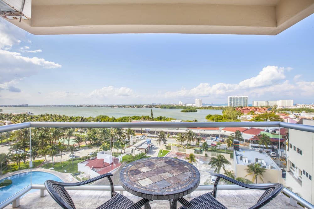 Photo of Patio Balcony in Punta Cancun