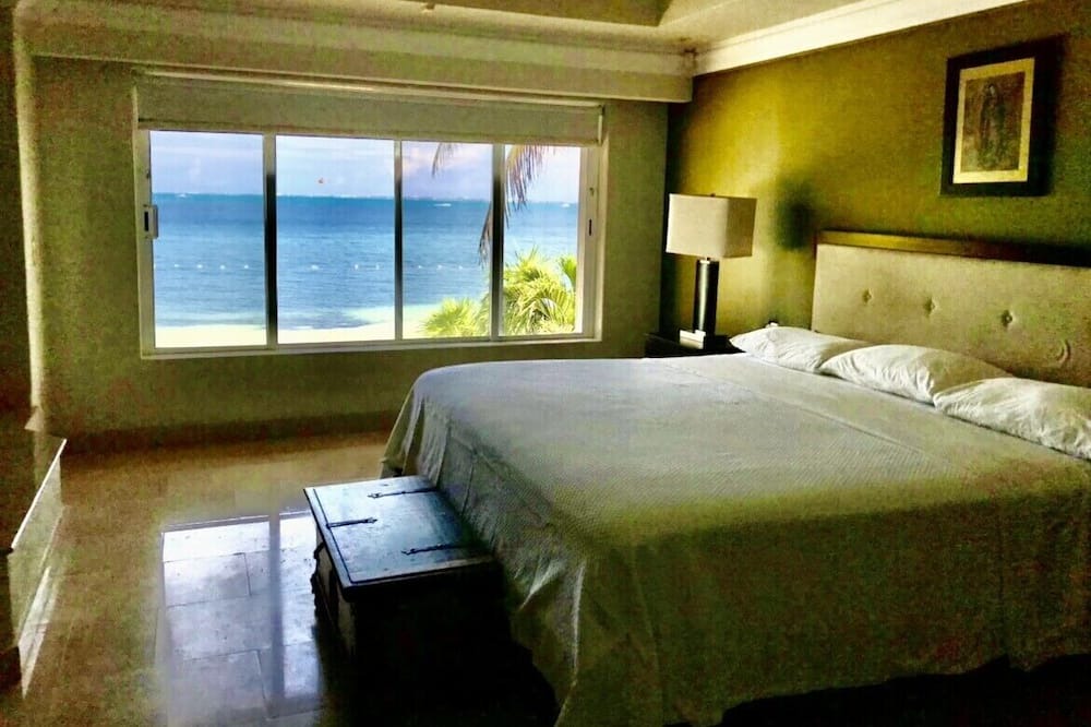 Photo of Bedroom in La Isla