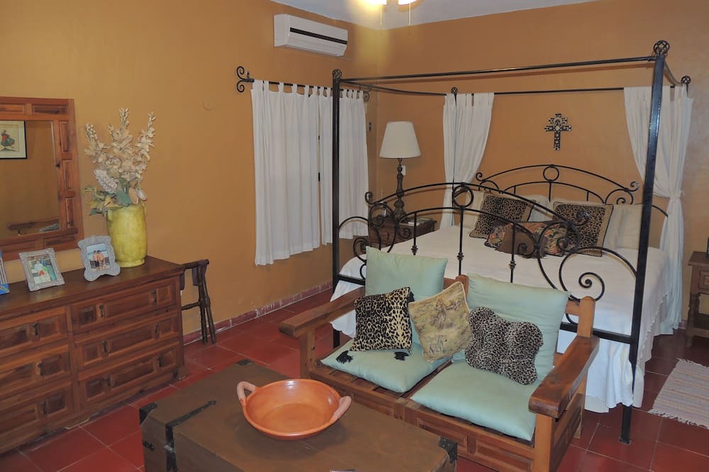 Photo of Bedroom in Colonia Andres