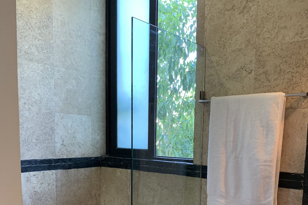 Photo of Bathroom in Luis Donaldo Colosio