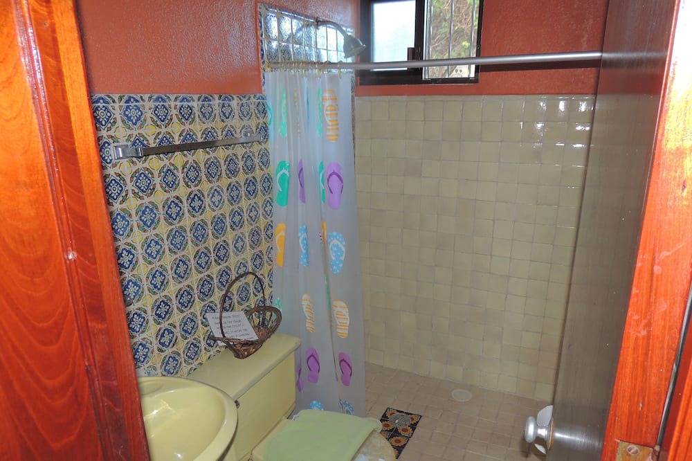 Photo of Bathroom in Colonia Andres
