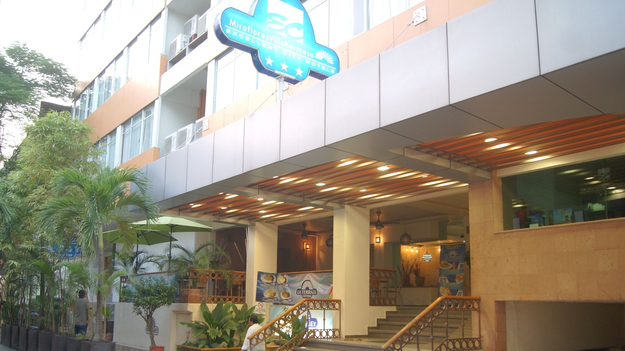 Photo of Buildings in Villahermosa City Center