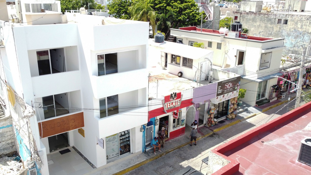 Photo of Outdoor in Centro - Supmza 001