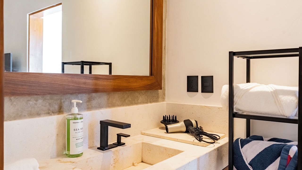 Photo of Bathroom in Colonia Meteorologico