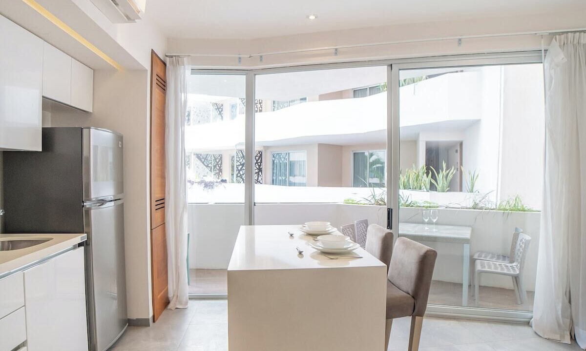 Photo of Kitchen in 12th Street
