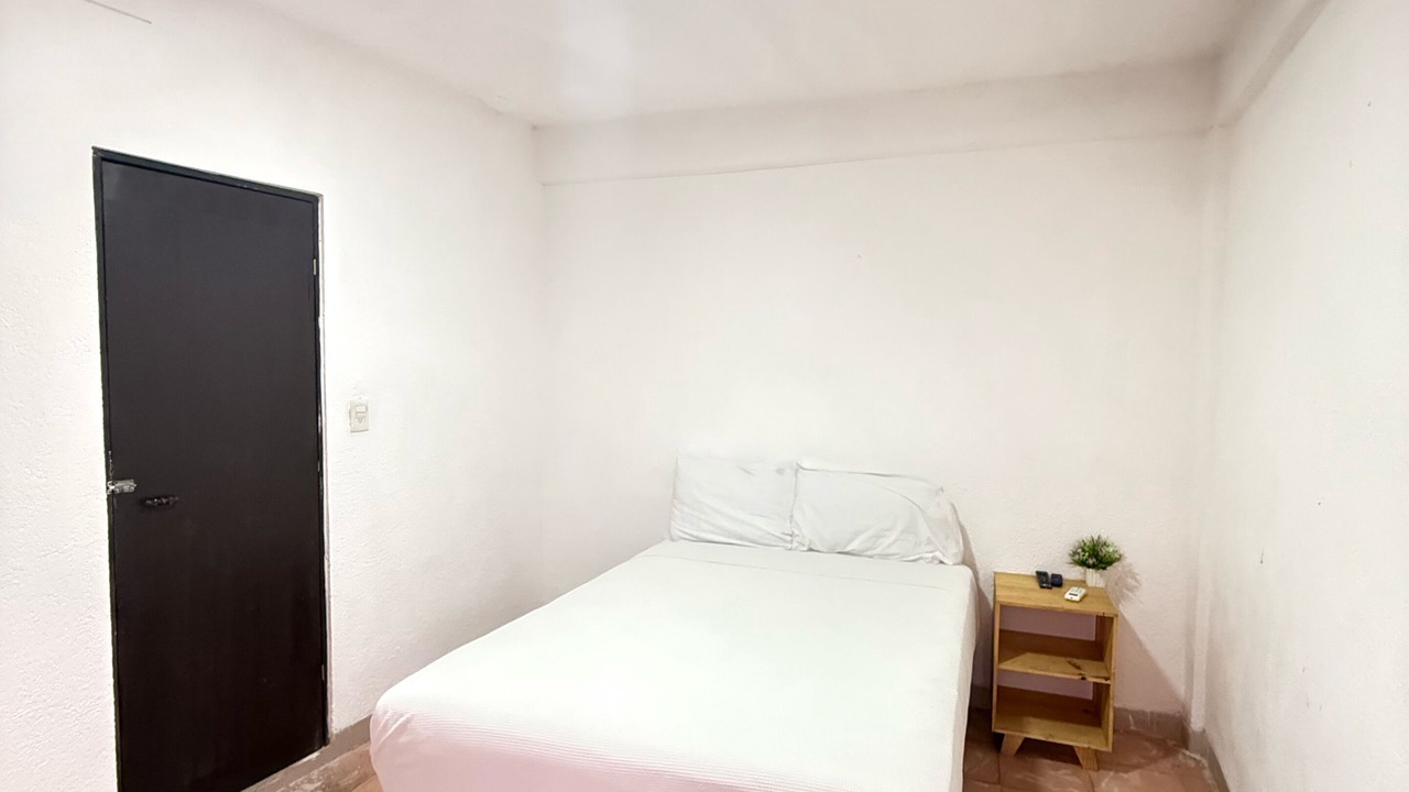 Photo of Bedroom in Centro - Supmza 001