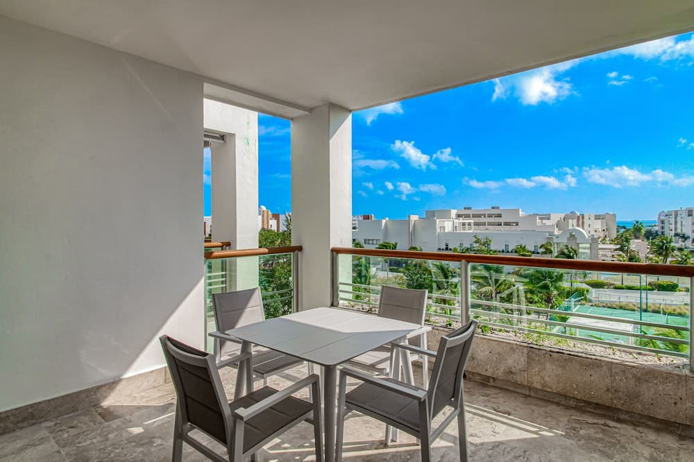 Photo of Outdoor in Playa Mujeres