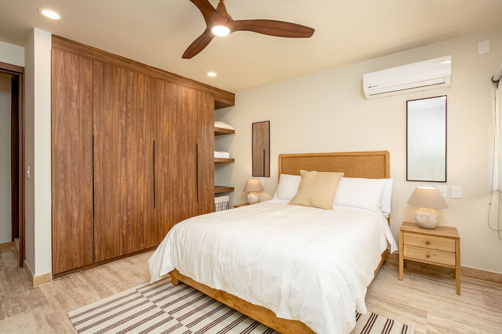 Photo of Bedroom in Playacar Beach