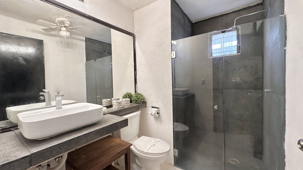 Photo of Bathroom in La Gloria