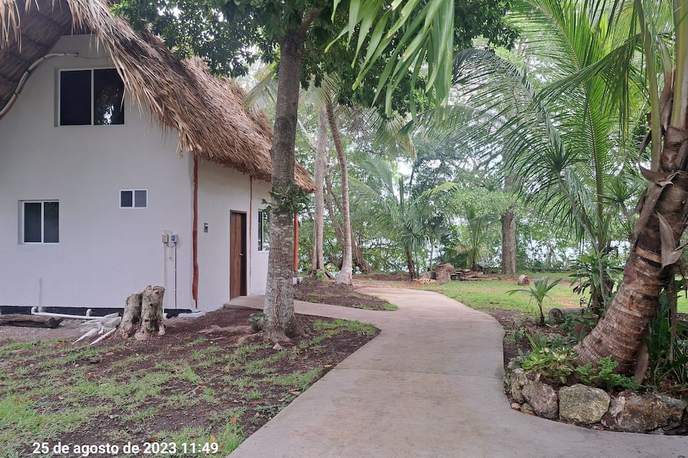 Photo of Outdoor in Huay-Pix