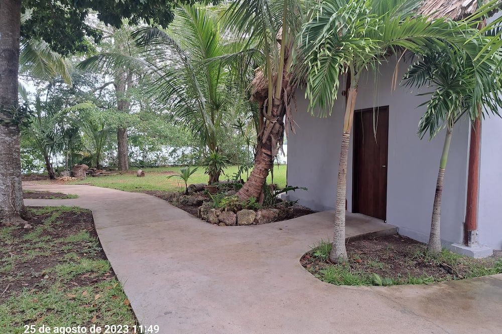 Photo of Outdoor in Huay-Pix